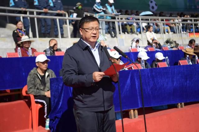 江浙沪退休老人每月支援家庭，经济压力显现